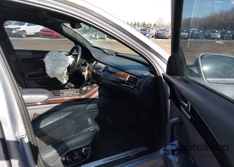 2016 Audi A8 L 3.0T из США, поврежденный, VIN WAU34AFD4GN001552